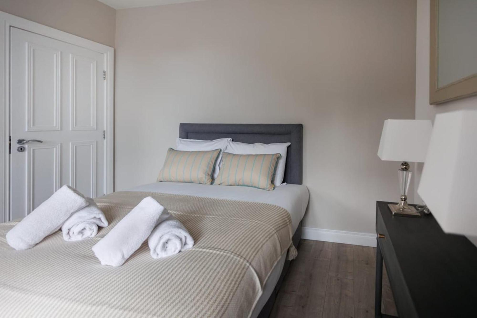 Chic Studio Apartment Central Belfast Sleeps 2. Экстерьер фото